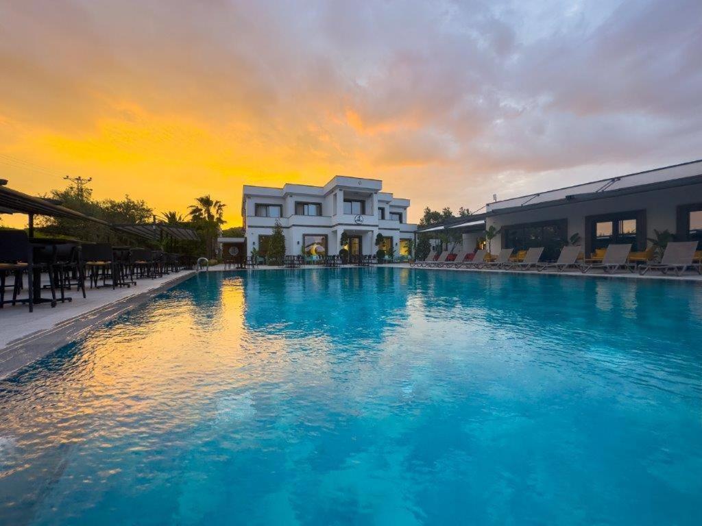 Club Kavala Beach Hotel Assos מראה חיצוני תמונה