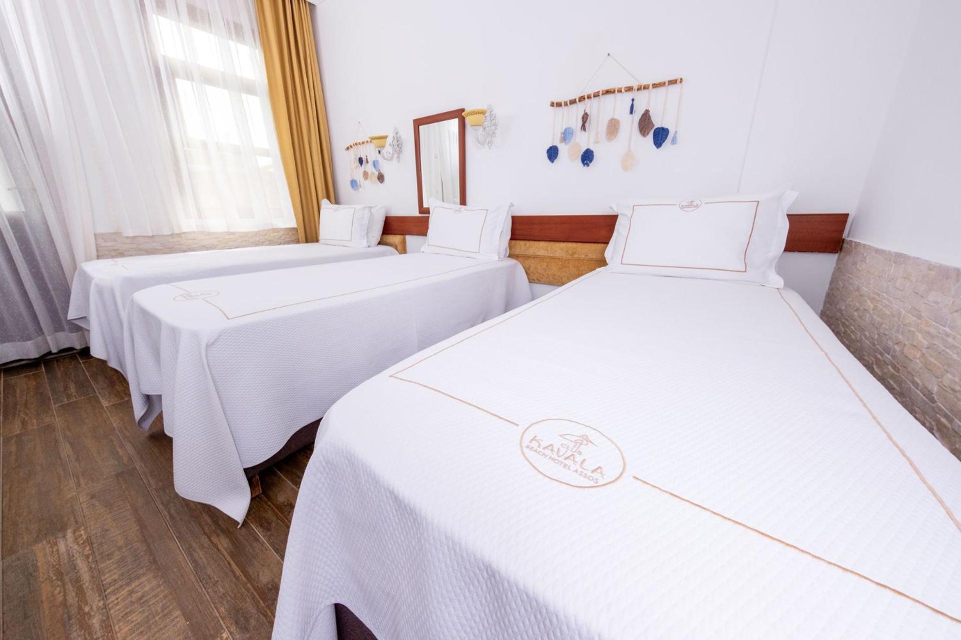 Club Kavala Beach Hotel Assos מראה חיצוני תמונה