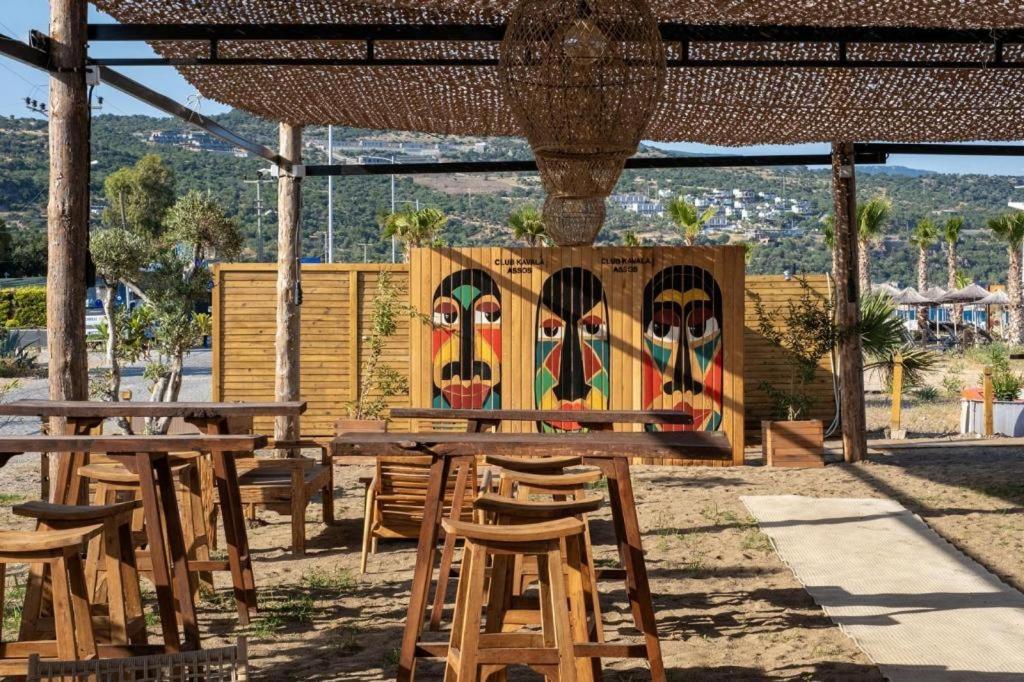 Club Kavala Beach Hotel Assos מראה חיצוני תמונה