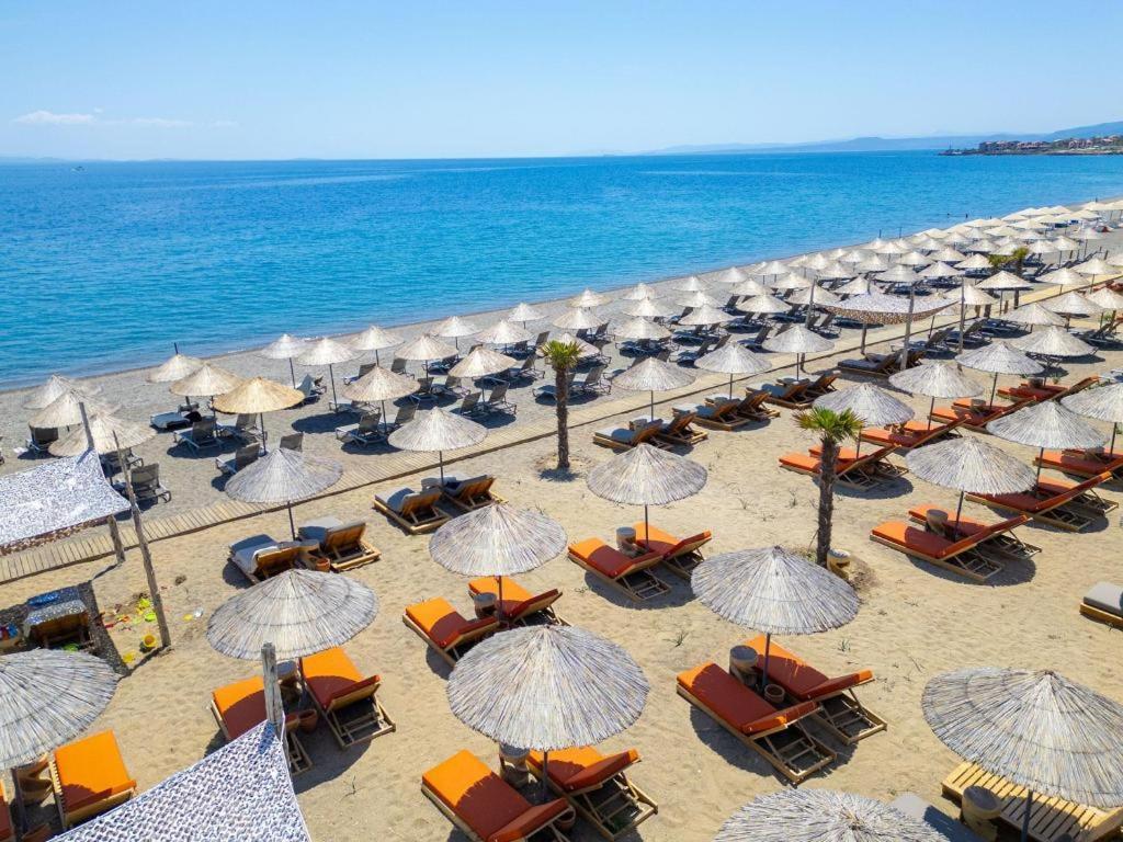 Club Kavala Beach Hotel Assos מראה חיצוני תמונה